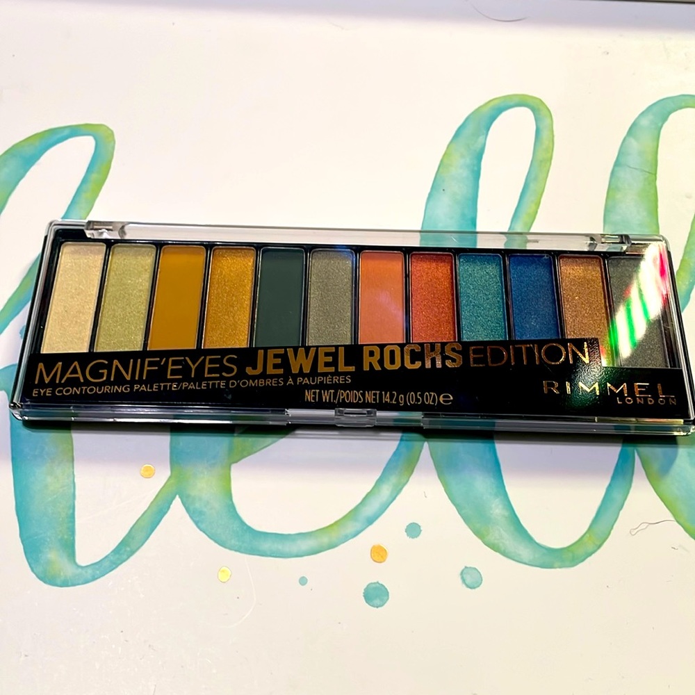2 for 25$ or 5 for 50$ 🩵 Rimmel London Eye Shadow Pallet